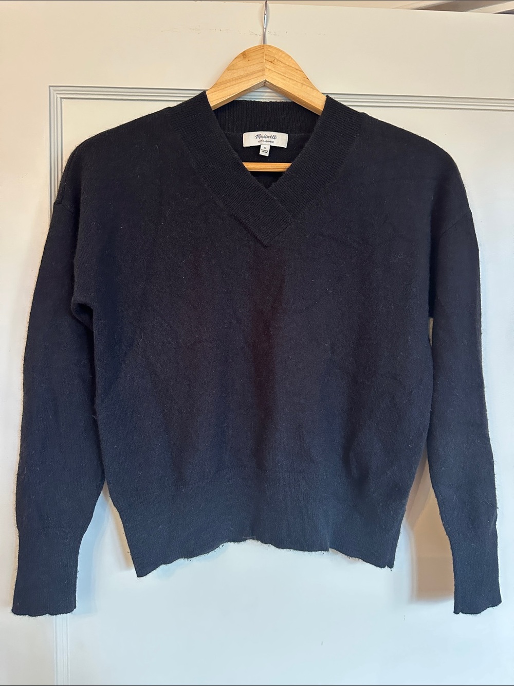Madewell Cashmere Black V-Neck Sweater